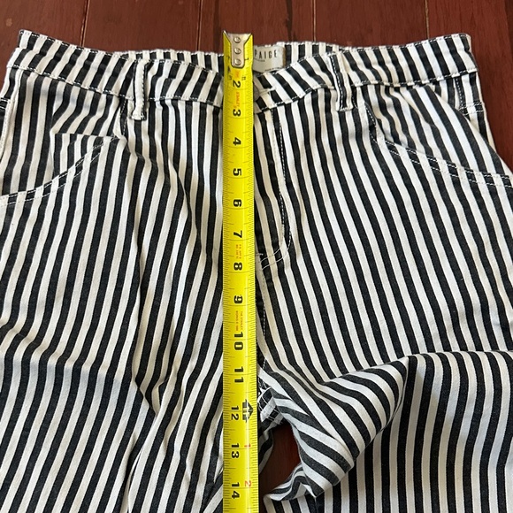 Blank Paige Black & White Striped Ultra Flare Jeans Size Large - Picture 13 of 17